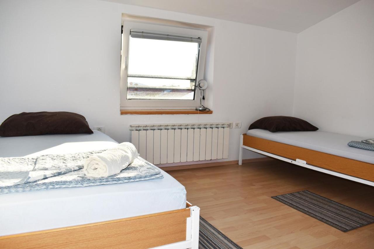 Rooms Busija Izola Kültér fotó